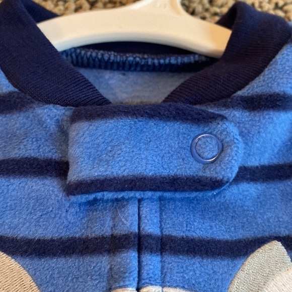 NWOT Carter’s Fleece Blue Baby Sleeper Size 6 Months - Picture 5 of 7